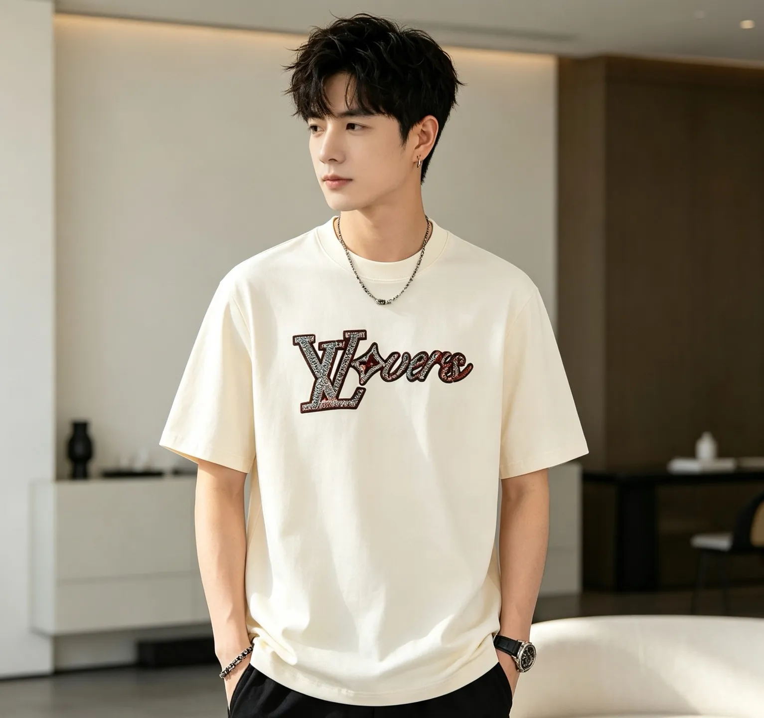Louis Vuitton/Louis Vuitton beaded embroidered monogram short sleeves